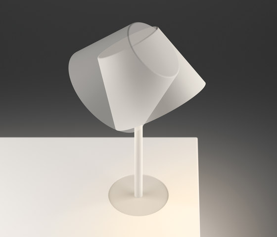 Suite 6032 Table lamp | Scaffali | Vibia