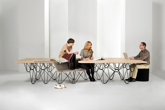 #005.02 SitTable | Table-seat combinations | Prooff