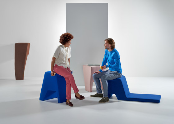 #007.02 OffSize | Standing tables | Prooff
