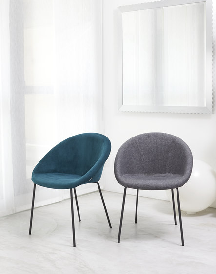 Giulia Pop | Stühle | SCAB Design
