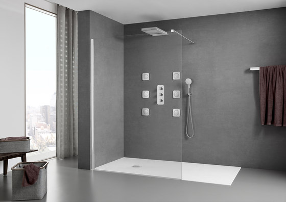 Ura | L2E shower screen | Shower screens | Roca