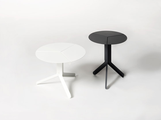 Sliced Table Low Ø 50 cm for New Duivendrecht | Mesas auxiliares | Tuttobene