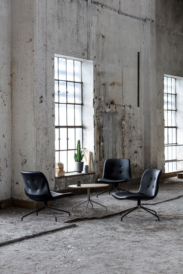 Primum Lounge Chair chrome base | Sessel | Bent Hansen