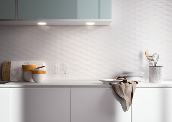 Lumina Sole Rose Bianco Gloss 25x75 | Ceramic tiles | Fap Ceramiche
