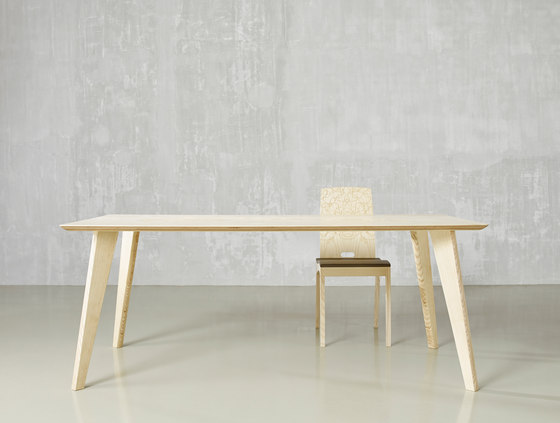 Finn Tisch | Esstische | Sixay Furniture