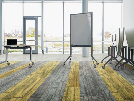 Aerial Collection AE311 Ink | Carpet tiles | Interface USA