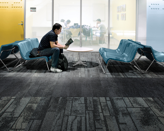 Aerial Collection AE310 Taupe | Carpet tiles | Interface USA