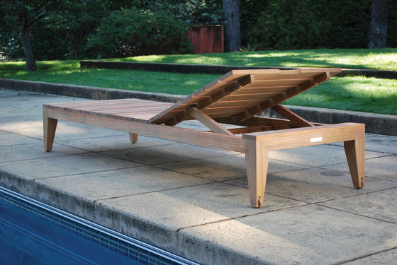 Mendocino Chaise | Sun loungers | Kingsley Bate