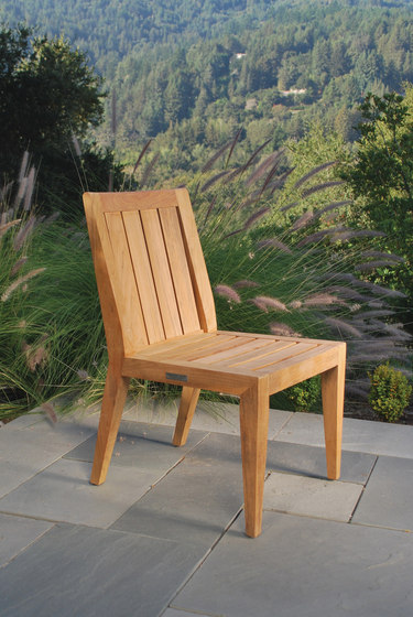 Mendocino Deep Seating Lounge Chair | Sillones | Kingsley Bate