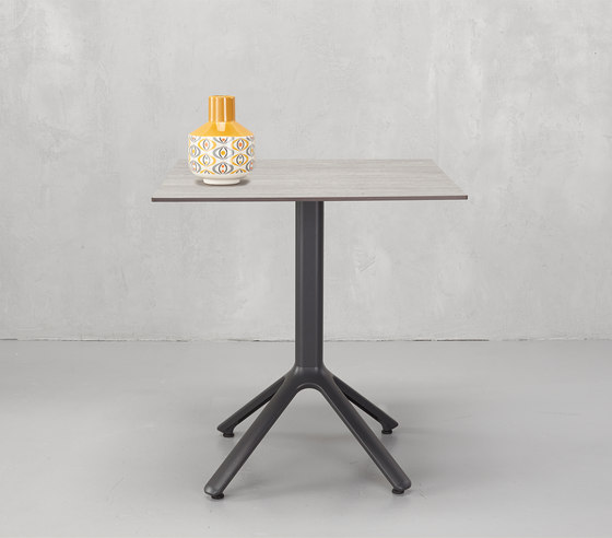 Nemo fixed h.73 | Dining tables | SCAB Design