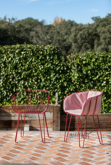 Olivo Armchair Upholstered | Chairs | iSimar