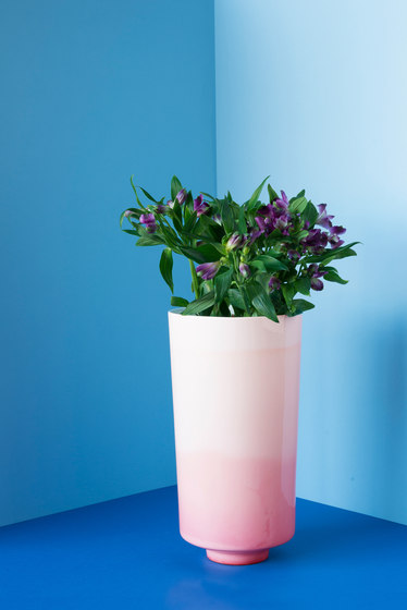 Reddish | Vase up | Vases | Tuttobene