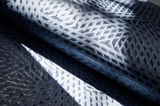 Monochrome Oblique | Drapery fabrics | Arte