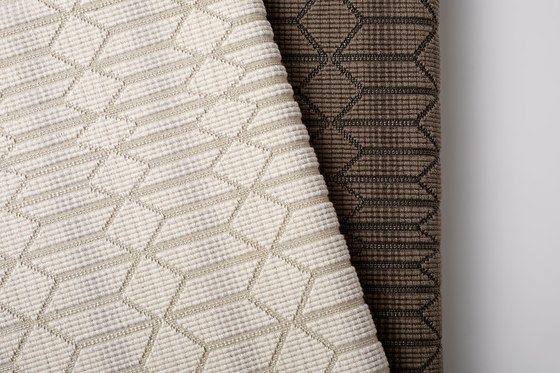 Angulo | Intarsia | Tissus d'ameublement | Luum Fabrics