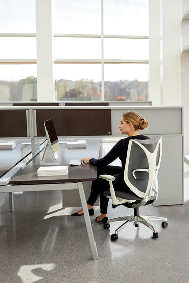 Sabrina | Office chairs | Teknion