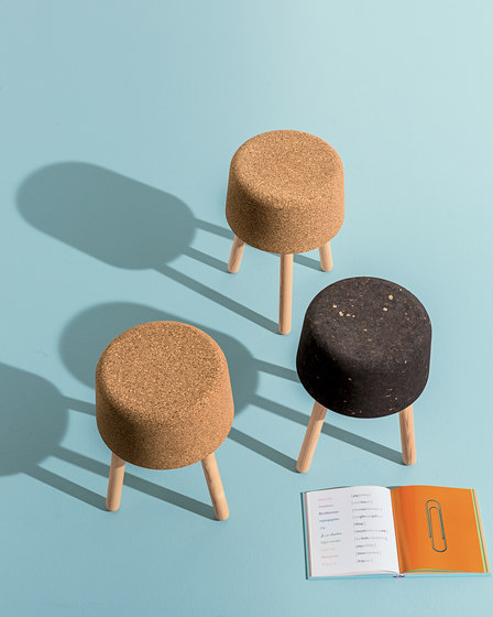Bombetta Cube | Bar stools | Discipline