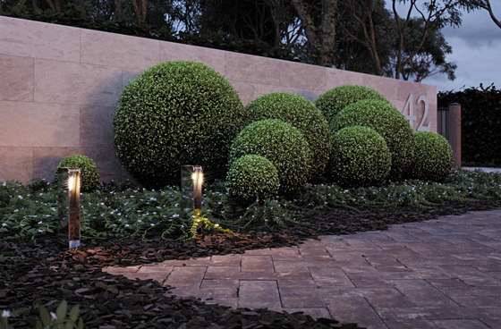 Non | Side | Lámparas exteriores de suelo | Royal Botania