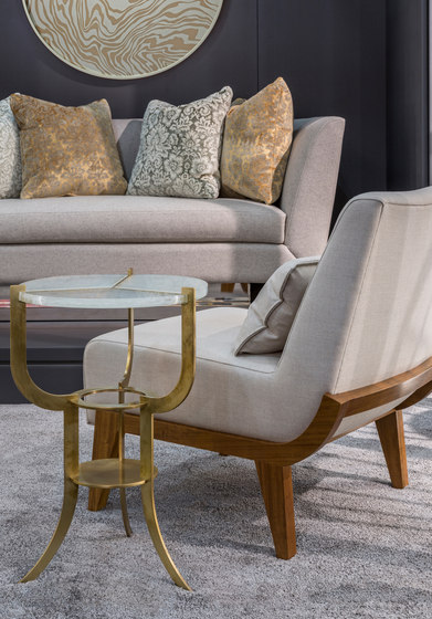 Aria Side Table | Tables d'appoint | Douglas Design Studio