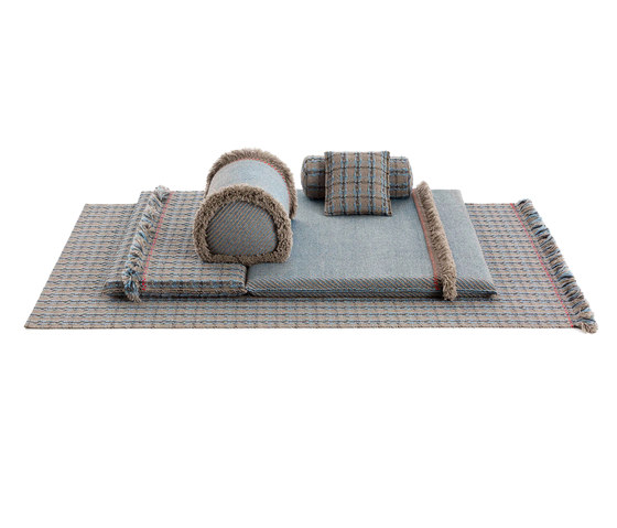 Garden Layers Small Mattress Checks terracotta | Cojines para sentarse | GAN