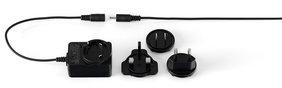 AQ01™ | Table lamp | Plug-in | Black | Luminaires de table | Fritz Hansen