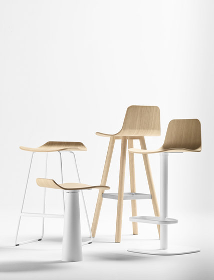 Set | Bar stools | Sellex