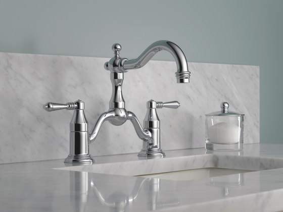 Roman Tub Faucet with Handshower, Cross Handles | Rubinetteria vasche | Brizo