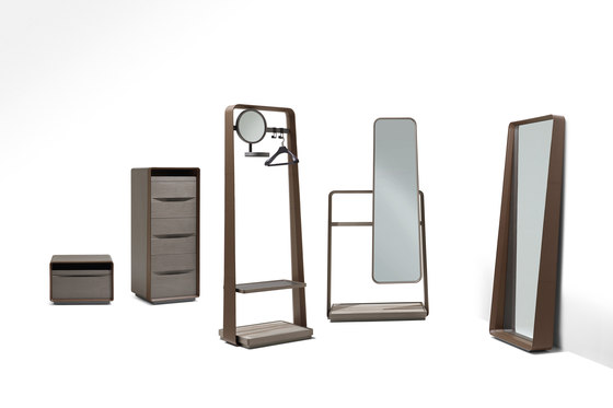 Frame Valet stand | Miroirs | Giorgetti