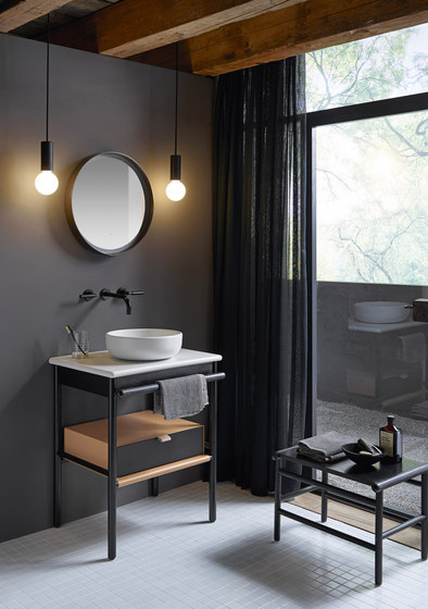 Mya | Plan de toilette à poser en céramique  avec meuble sous-vasque | Meubles sous-lavabo | burgbad