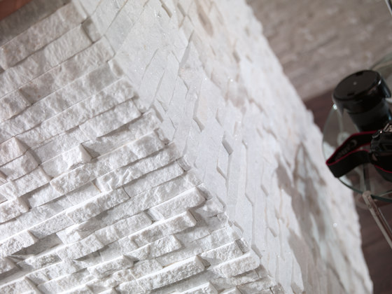 Brick | Oxido Brick Corner | Natural stone tiles | Dune Cerámica