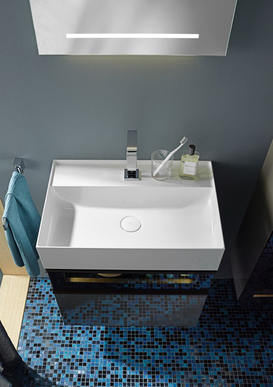 Yumo | Mineral cast washbasin incl. vanity unit | Mobili lavabo | burgbad