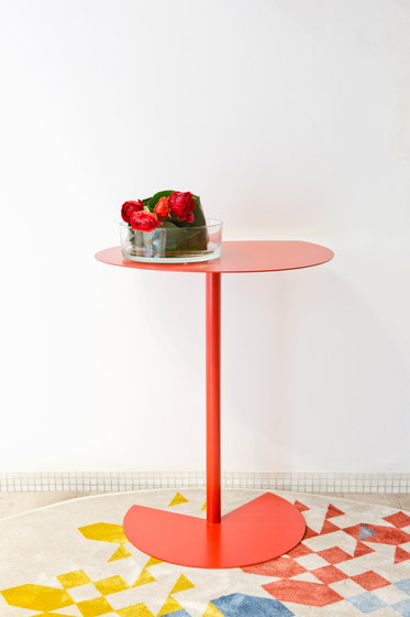 Way Sofa | Tables d'appoint | MEMEDESIGN