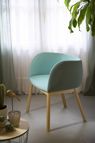 Mousse | Stühle | CHAIRS & MORE