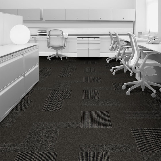World Woven - ShadowBox Velour Natural variation 5 | Carpet tiles | Interface USA