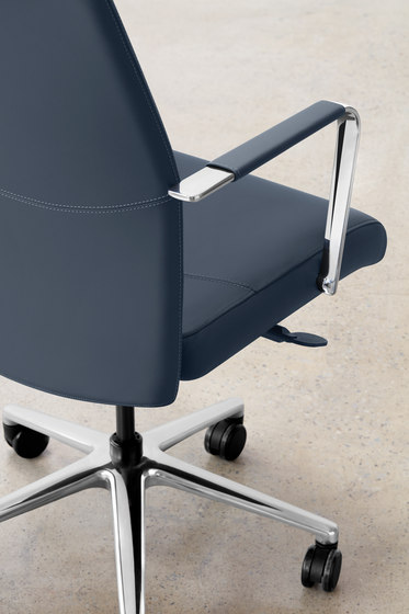 Vanilla 5571 | Office chairs | Keilhauer