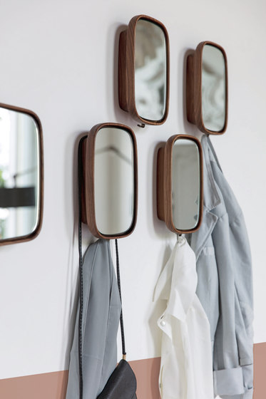 Botero 2 | Mirrors | Porada