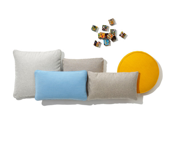 Scatter Platter Cushions | Kissen | Schiavello International Pty Ltd