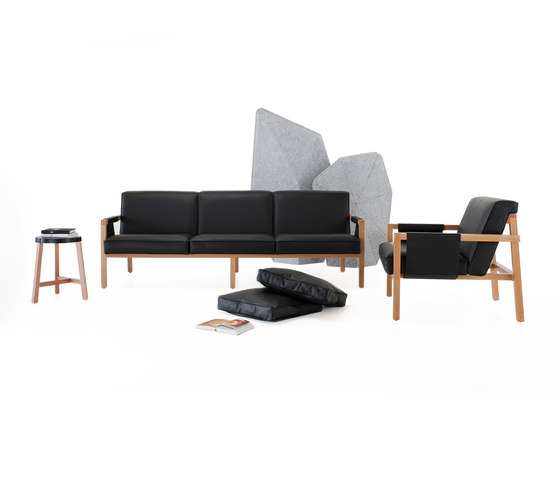 Toro Badjo Sofa | One Seater | Canapés | Schiavello International Pty Ltd