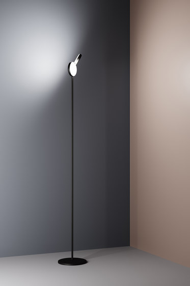 Optunia Lampe de table | Luminaires de table | FontanaArte