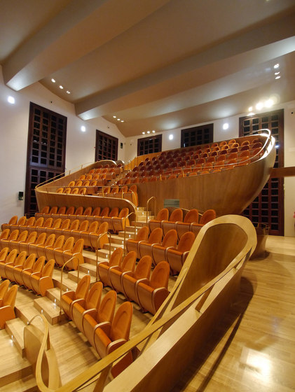 MdV | Sedute auditorium | Caloi by Eredi Caloi