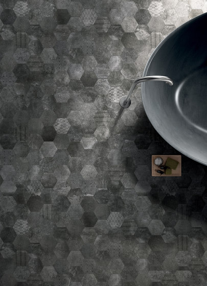 Reden | mosaico esagonale dark grey | Carrelage céramique | Cerdisa