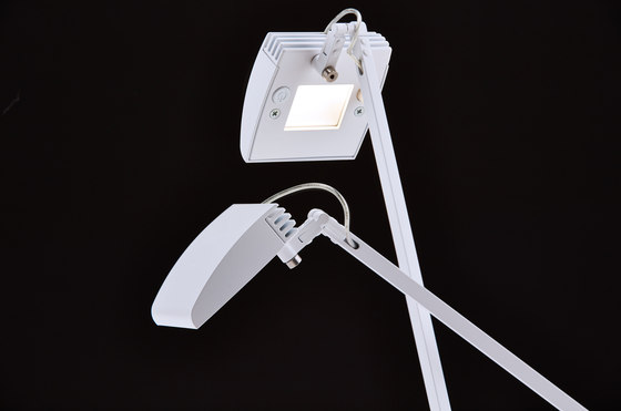 Tino | Lampade tavolo | Light Corporation