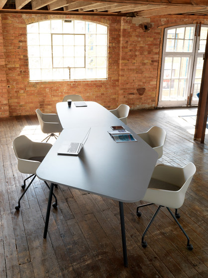 FourReal® 741 Flake | Contract tables | Four Design