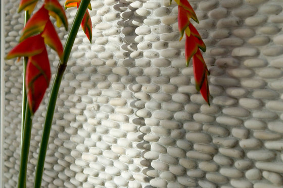 Stacked Pebble - Timor White Pebble Cladding | Naturstein Mosaike | Island Stone