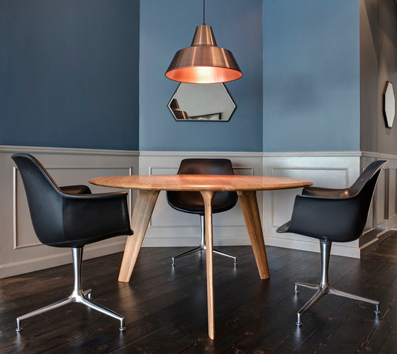 Wing Table - Round Ø150 | Dining tables | Lange Production