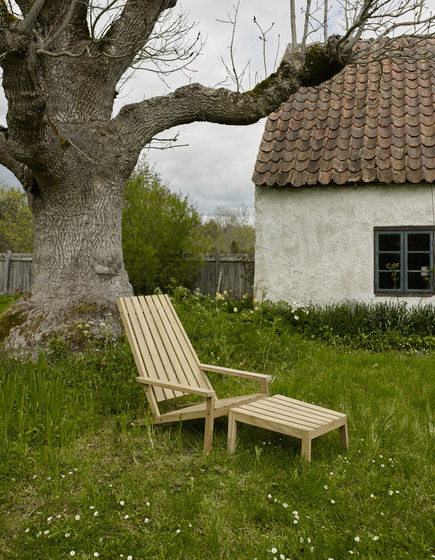 Between Lines Deck Chair | Armchairs | Skagerak