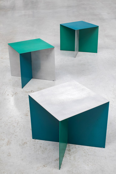alu square | hammerpaint blue top | Side tables | valerie_objects