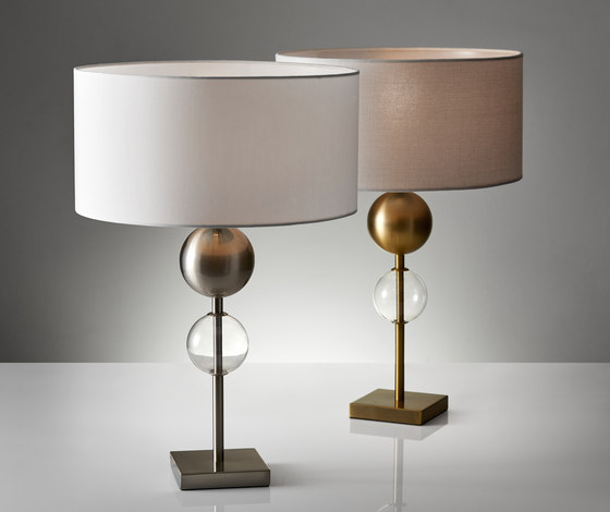 Chloe Table Lamp | Luminaires de table | ADS360