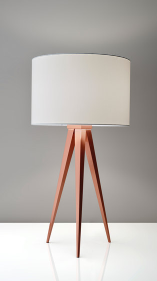 Director Table Lamp | Luminaires de table | ADS360