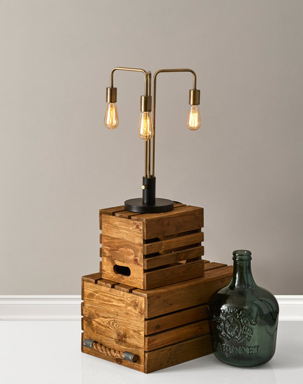 Weber Table Lamp | Lampade tavolo | ADS360