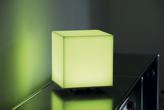 Albedo Cube | Lampade tavolo | Hybriqs